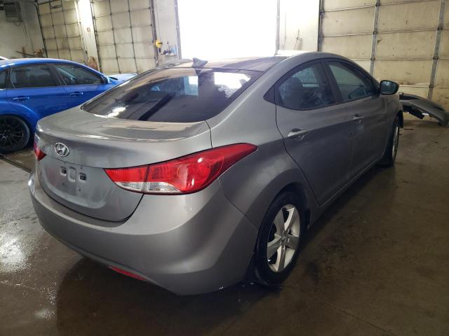 Photo 3 VIN: KMHDH4AE9BU136422 - HYUNDAI ELANTRA GL 