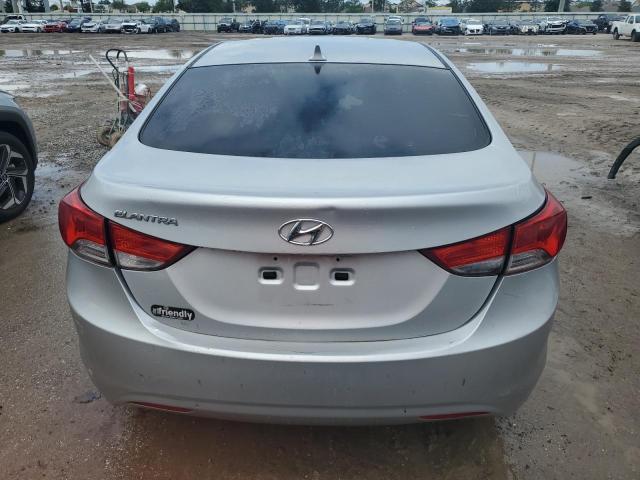 Photo 5 VIN: KMHDH4AE9BU145282 - HYUNDAI ELANTRA 