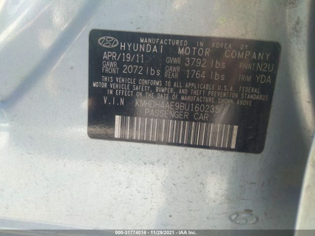 Photo 8 VIN: KMHDH4AE9BU160235 - HYUNDAI ELANTRA 