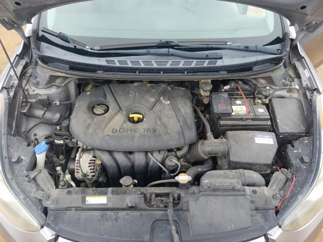 Photo 6 VIN: KMHDH4AE9CU186612 - HYUNDAI ELANTRA GL 