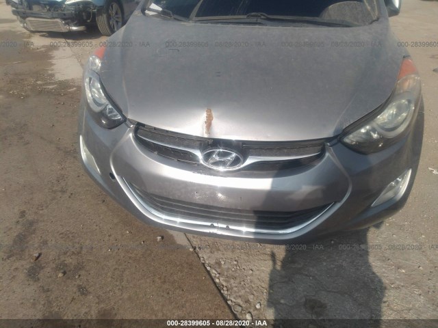 Photo 5 VIN: KMHDH4AE9CU206857 - HYUNDAI ELANTRA 