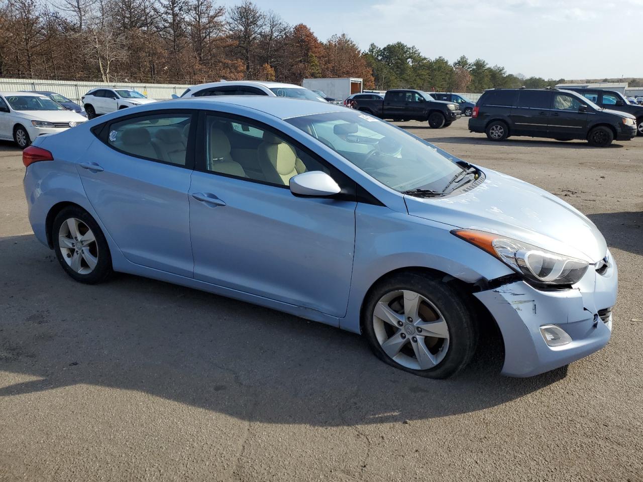 Photo 3 VIN: KMHDH4AE9CU251314 - HYUNDAI ELANTRA 