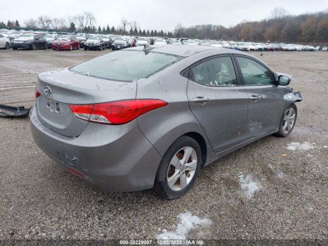 Photo 3 VIN: KMHDH4AE9CU257615 - HYUNDAI ELANTRA 