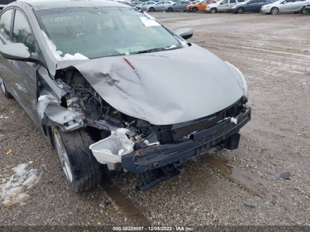 Photo 5 VIN: KMHDH4AE9CU257615 - HYUNDAI ELANTRA 