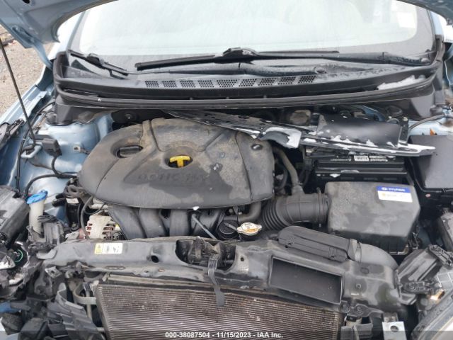 Photo 9 VIN: KMHDH4AE9CU265858 - HYUNDAI ELANTRA 