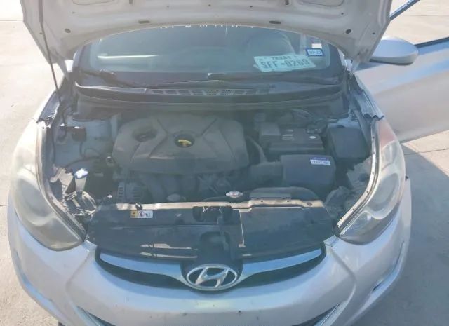 Photo 9 VIN: KMHDH4AE9CU272549 - HYUNDAI ELANTRA 