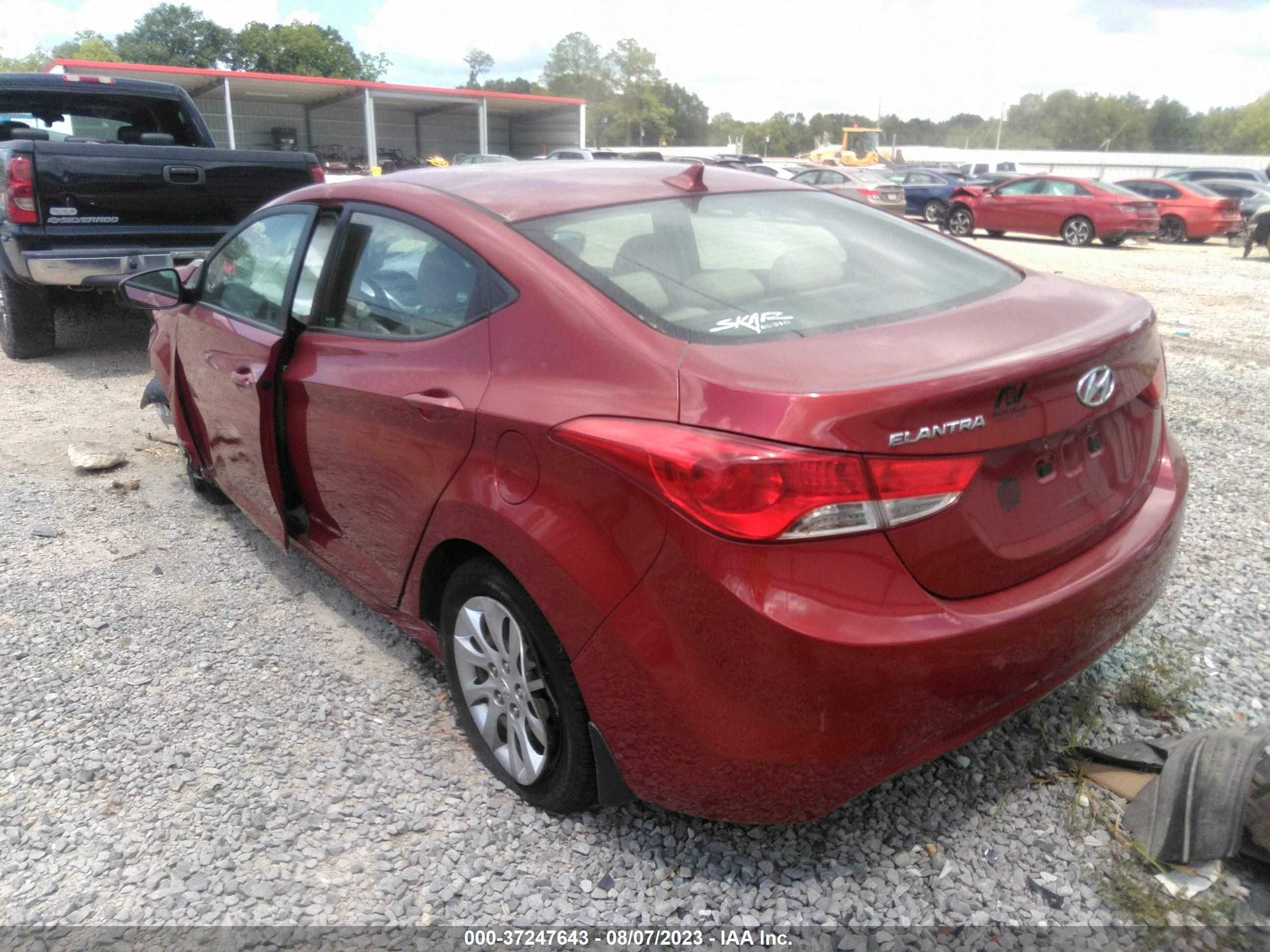 Photo 2 VIN: KMHDH4AE9CU273412 - HYUNDAI ELANTRA 