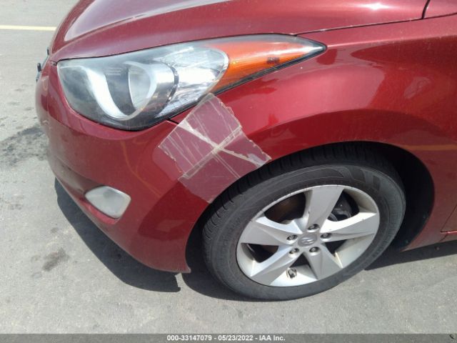 Photo 5 VIN: KMHDH4AE9CU287780 - HYUNDAI ELANTRA 