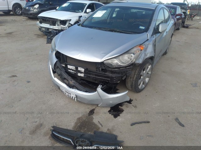 Photo 5 VIN: KMHDH4AE9CU313620 - HYUNDAI ELANTRA 