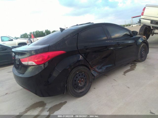 Photo 3 VIN: KMHDH4AE9CU316808 - HYUNDAI ELANTRA 