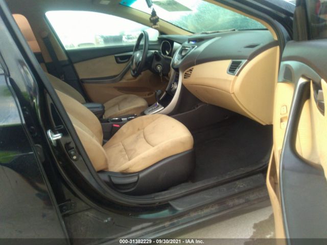 Photo 4 VIN: KMHDH4AE9CU316808 - HYUNDAI ELANTRA 