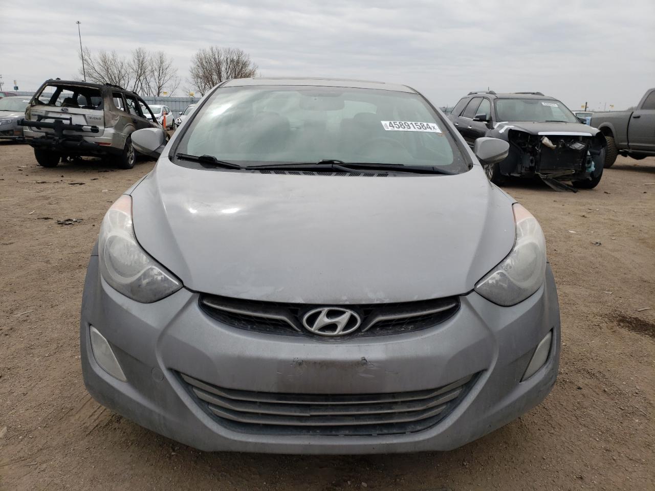 Photo 4 VIN: KMHDH4AE9CU340767 - HYUNDAI ELANTRA 