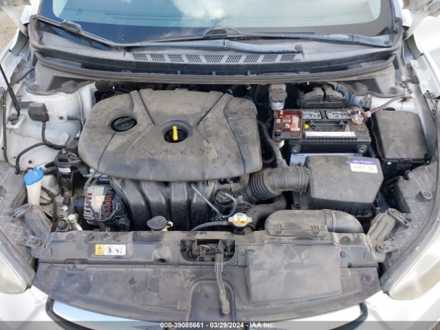 Photo 9 VIN: KMHDH4AE9CU341224 - HYUNDAI ELANTRA 