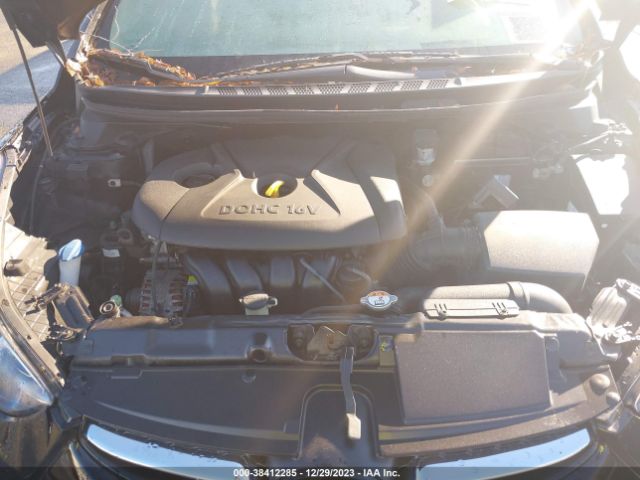 Photo 9 VIN: KMHDH4AE9CU367337 - HYUNDAI ELANTRA 