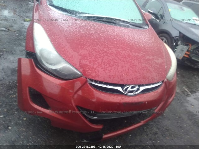 Photo 5 VIN: KMHDH4AE9CU397518 - HYUNDAI ELANTRA 