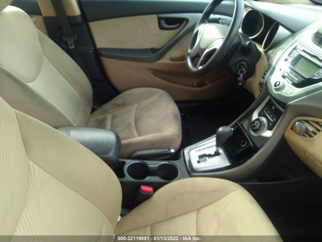 Photo 4 VIN: KMHDH4AE9CU416293 - HYUNDAI ELANTRA 