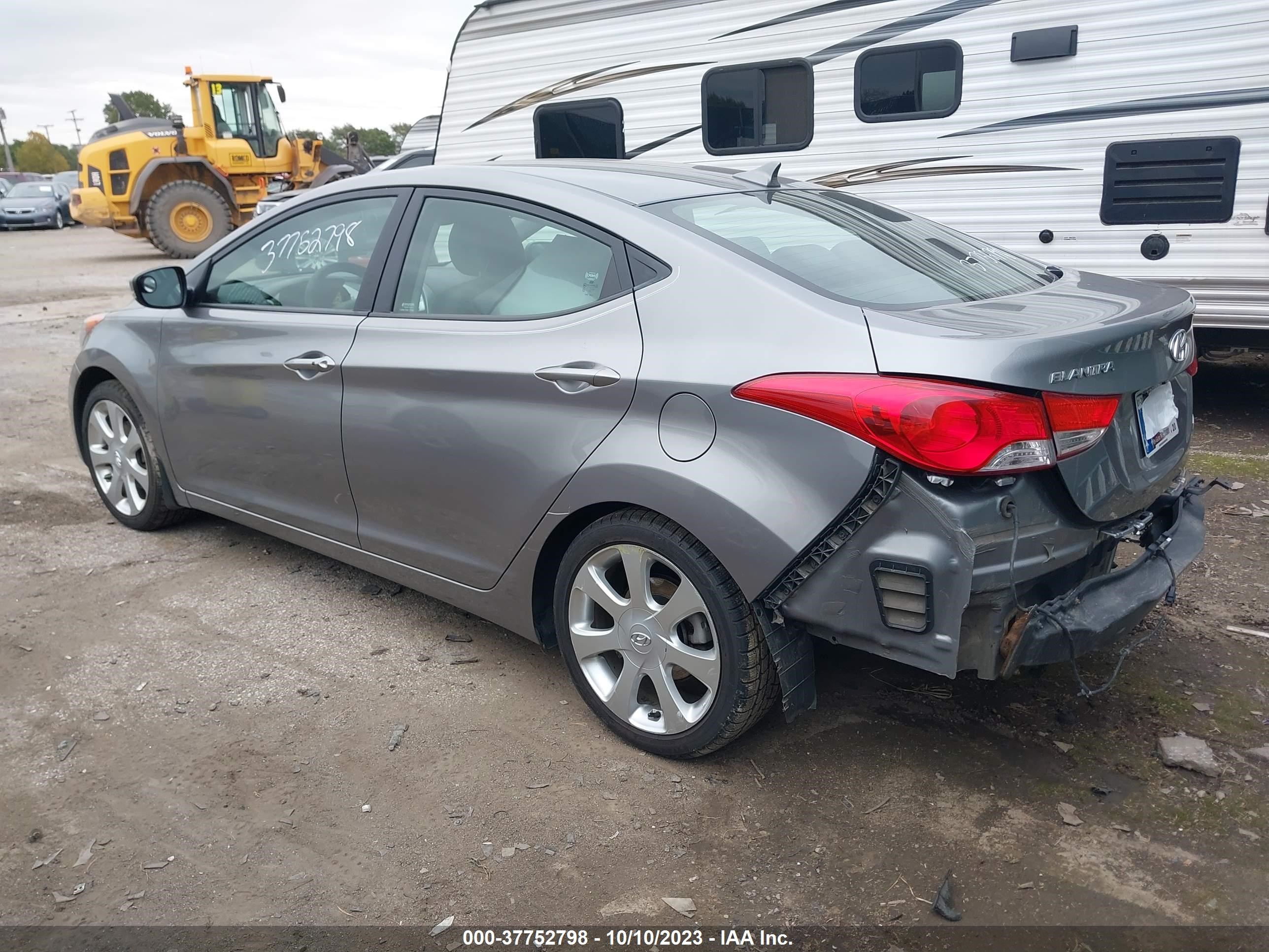 Photo 2 VIN: KMHDH4AE9CU464344 - HYUNDAI ELANTRA 