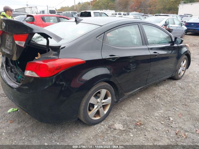 Photo 3 VIN: KMHDH4AE9CU473058 - HYUNDAI ELANTRA 