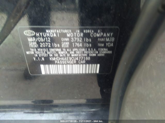 Photo 8 VIN: KMHDH4AE9CU477188 - HYUNDAI ELANTRA 