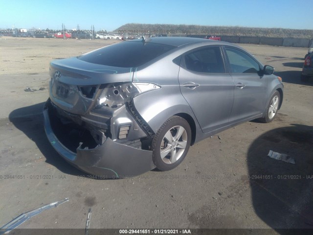 Photo 3 VIN: KMHDH4AE9DU491349 - HYUNDAI ELANTRA 