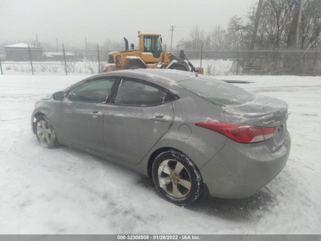 Photo 2 VIN: KMHDH4AE9DU499581 - HYUNDAI ELANTRA 