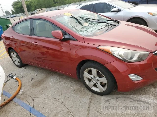 Photo 3 VIN: KMHDH4AE9DU564901 - HYUNDAI ELANTRA 