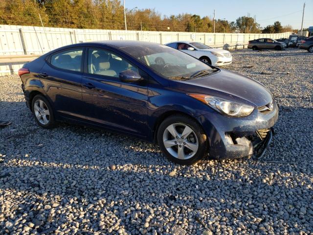 Photo 3 VIN: KMHDH4AE9DU590947 - HYUNDAI ELANTRA 