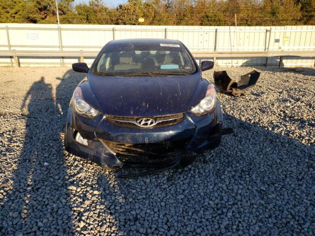 Photo 4 VIN: KMHDH4AE9DU590947 - HYUNDAI ELANTRA 