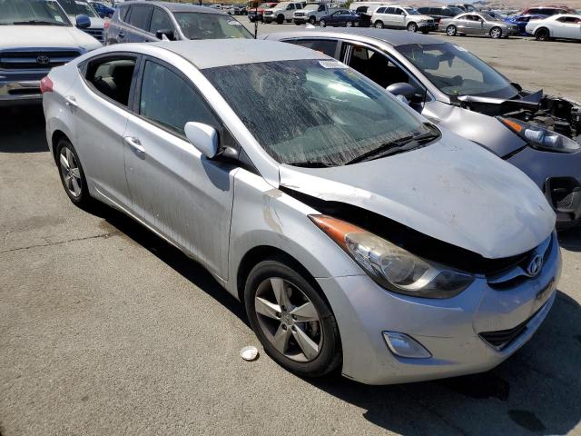 Photo 3 VIN: KMHDH4AE9DU606659 - HYUNDAI ELANTRA 