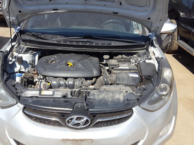 Photo 6 VIN: KMHDH4AE9DU629858 - HYUNDAI ELANTRA GL 