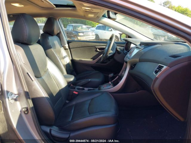 Photo 4 VIN: KMHDH4AE9DU635689 - HYUNDAI ELANTRA 