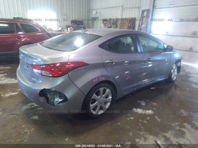 Photo 3 VIN: KMHDH4AE9DU638303 - HYUNDAI ELANTRA 