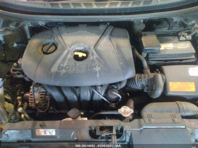 Photo 9 VIN: KMHDH4AE9DU638303 - HYUNDAI ELANTRA 