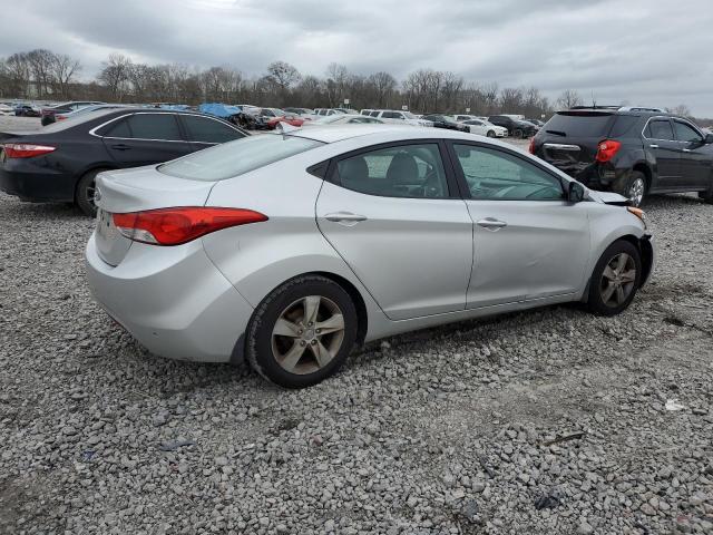 Photo 2 VIN: KMHDH4AE9DU653996 - HYUNDAI ELANTRA 