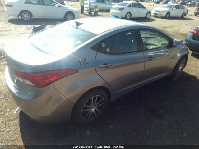 Photo 3 VIN: KMHDH4AE9DU727823 - HYUNDAI ELANTRA 