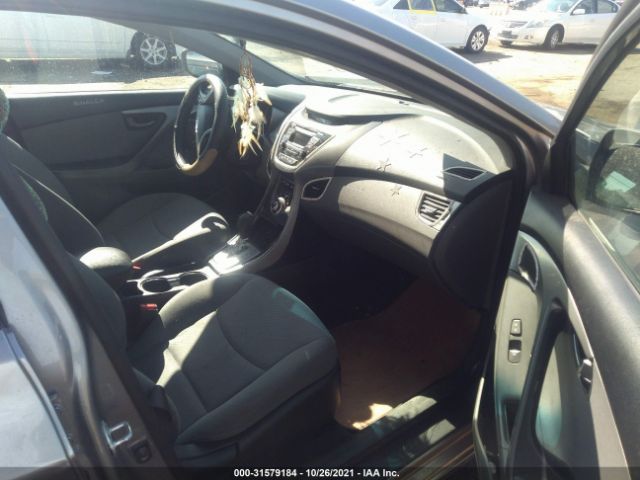 Photo 4 VIN: KMHDH4AE9DU727823 - HYUNDAI ELANTRA 