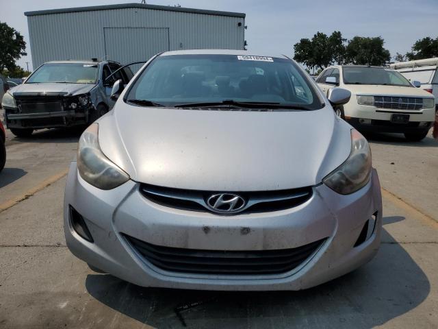 Photo 4 VIN: KMHDH4AE9DU820700 - HYUNDAI ELANTRA 