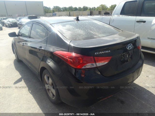 Photo 2 VIN: KMHDH4AE9DU823497 - HYUNDAI ELANTRA 