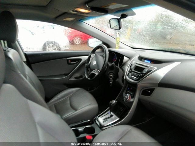 Photo 4 VIN: KMHDH4AE9DU844902 - HYUNDAI ELANTRA 