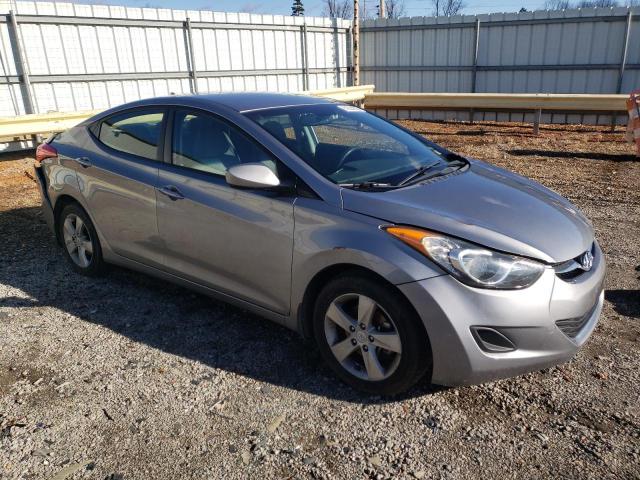 Photo 3 VIN: KMHDH4AE9DU921610 - HYUNDAI ELANTRA 