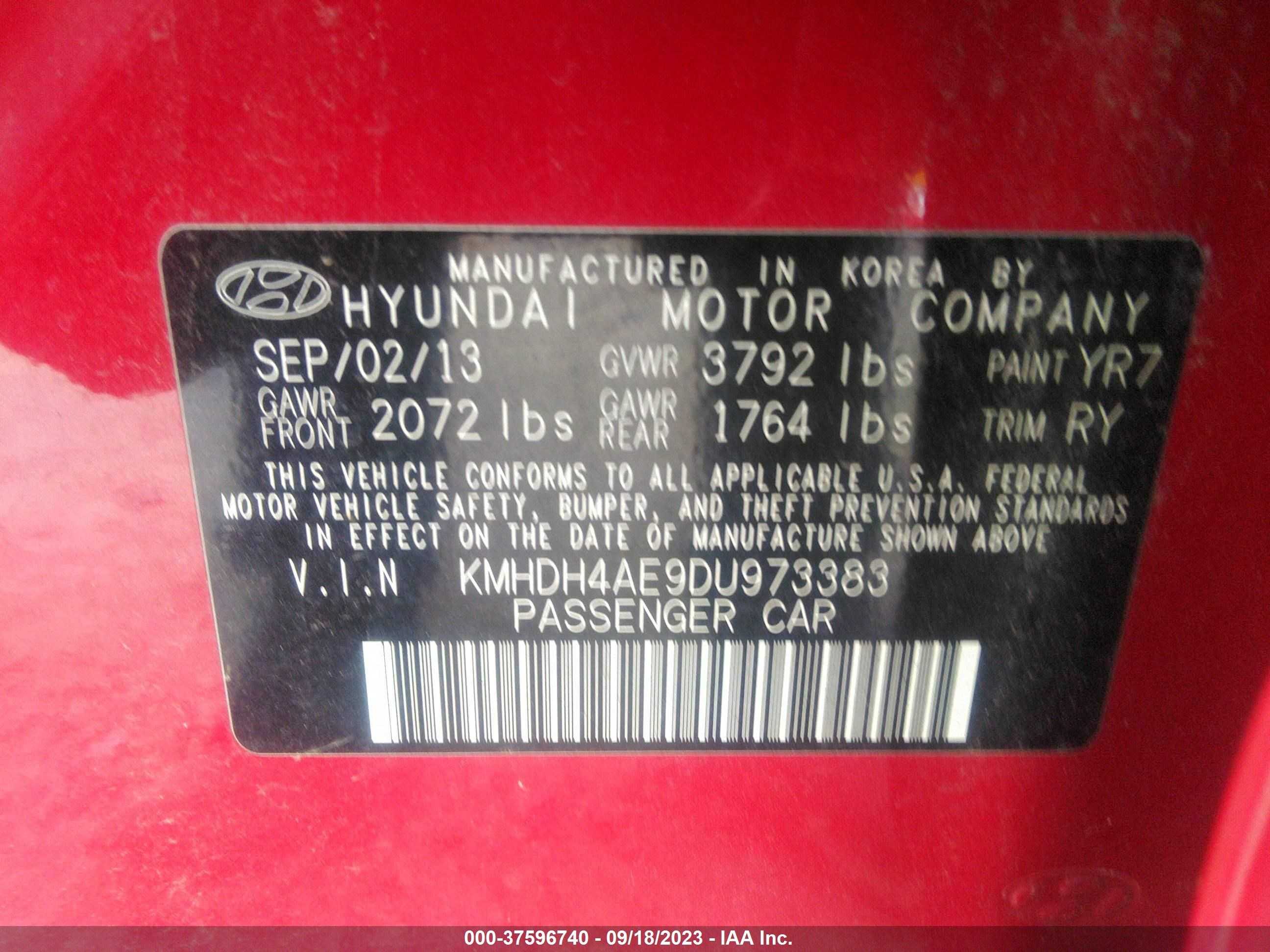 Photo 8 VIN: KMHDH4AE9DU973383 - HYUNDAI ELANTRA 