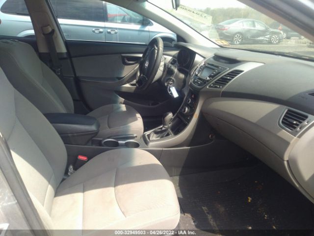 Photo 4 VIN: KMHDH4AE9EU117325 - HYUNDAI ELANTRA 