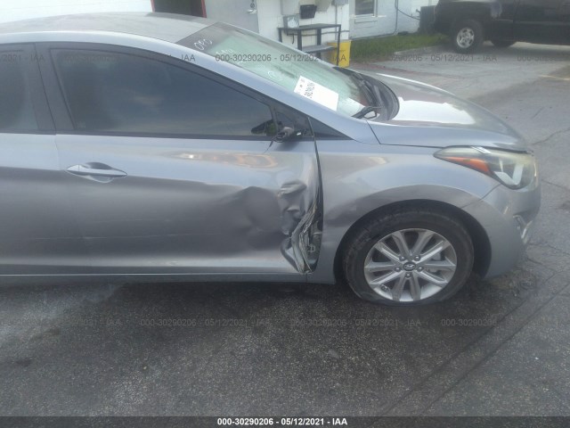 Photo 5 VIN: KMHDH4AE9EU151930 - HYUNDAI ELANTRA 