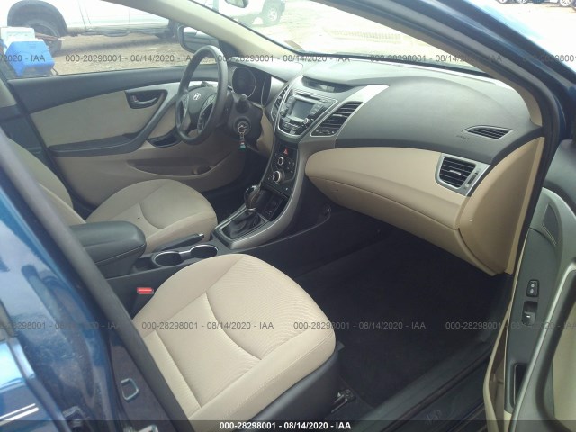 Photo 4 VIN: KMHDH4AE9EU202911 - HYUNDAI ELANTRA 