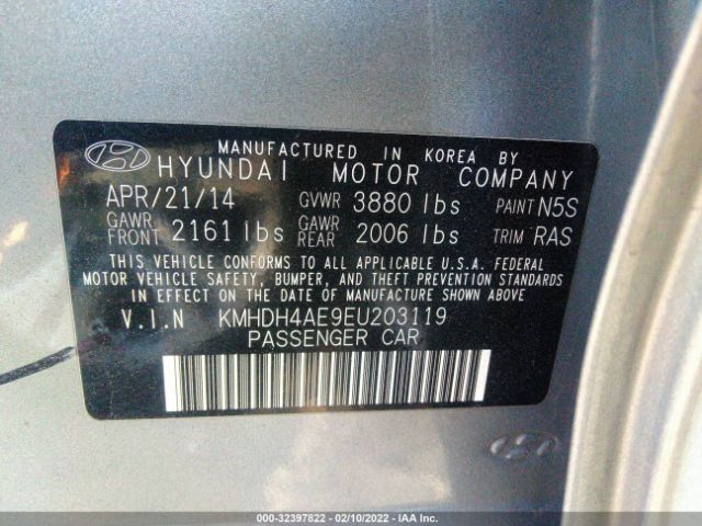 Photo 8 VIN: KMHDH4AE9EU203119 - HYUNDAI ELANTRA 