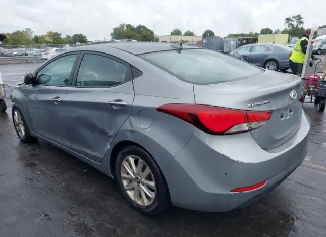 Photo 2 VIN: KMHDH4AE9FU221945 - HYUNDAI ELANTRA 