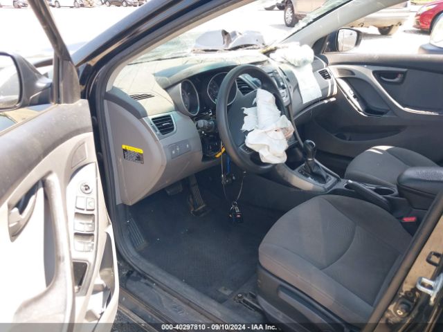 Photo 4 VIN: KMHDH4AE9FU226532 - HYUNDAI ELANTRA 