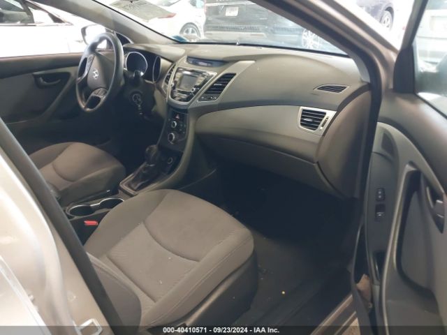 Photo 4 VIN: KMHDH4AE9FU236235 - HYUNDAI ELANTRA 