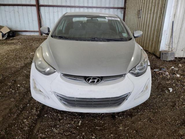 Photo 4 VIN: KMHDH4AE9FU328705 - HYUNDAI ELANTRA SE 