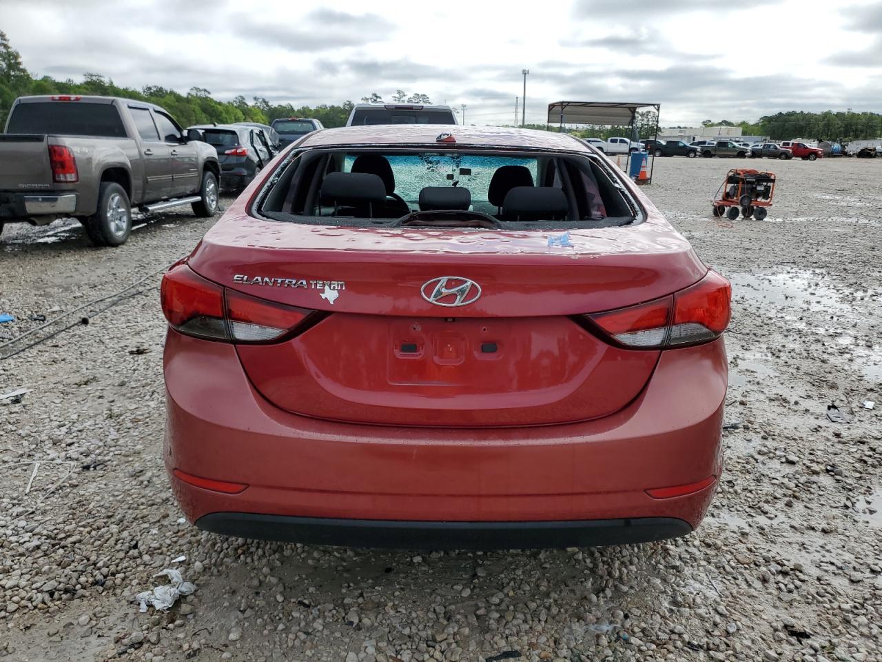 Photo 5 VIN: KMHDH4AE9FU354043 - HYUNDAI ELANTRA 